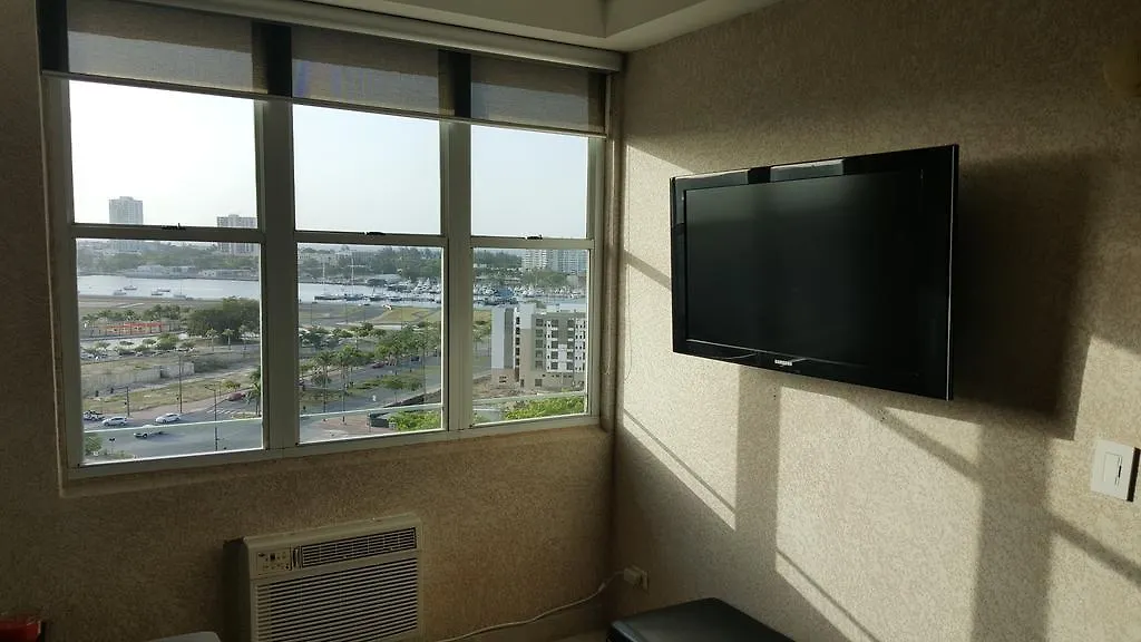 Louis Vistas De San Juan Apartment